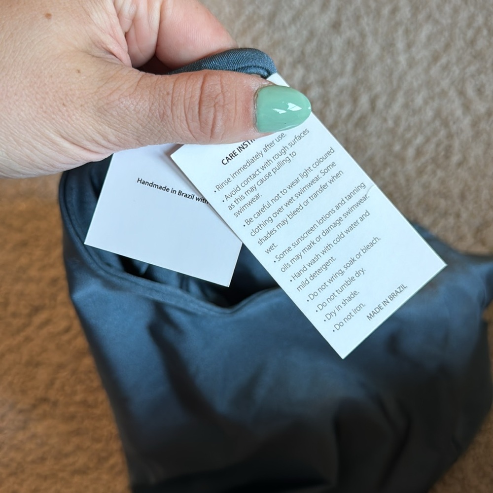 NWT Cloud Break Shauna Keyhole One Piece Swimsuit Blue size Medium - Picture 5 of 6